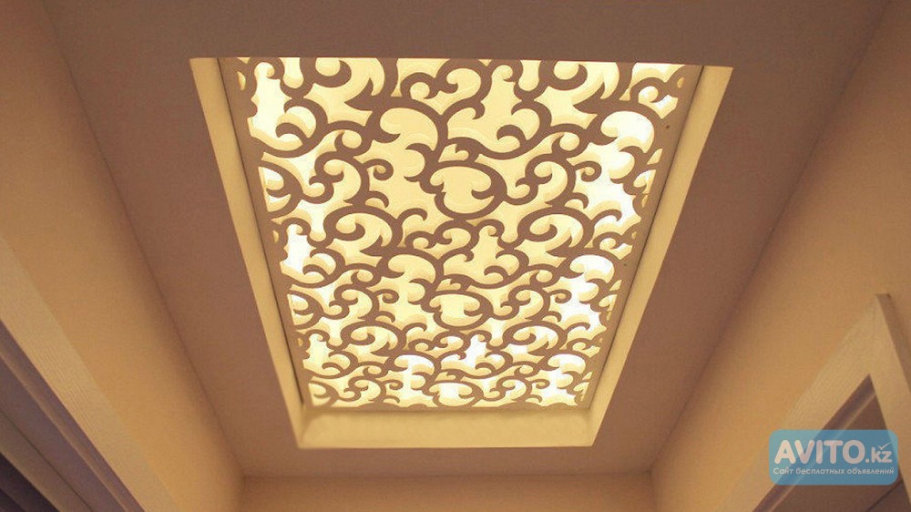 декоративна резная потолочная решетка из фанер